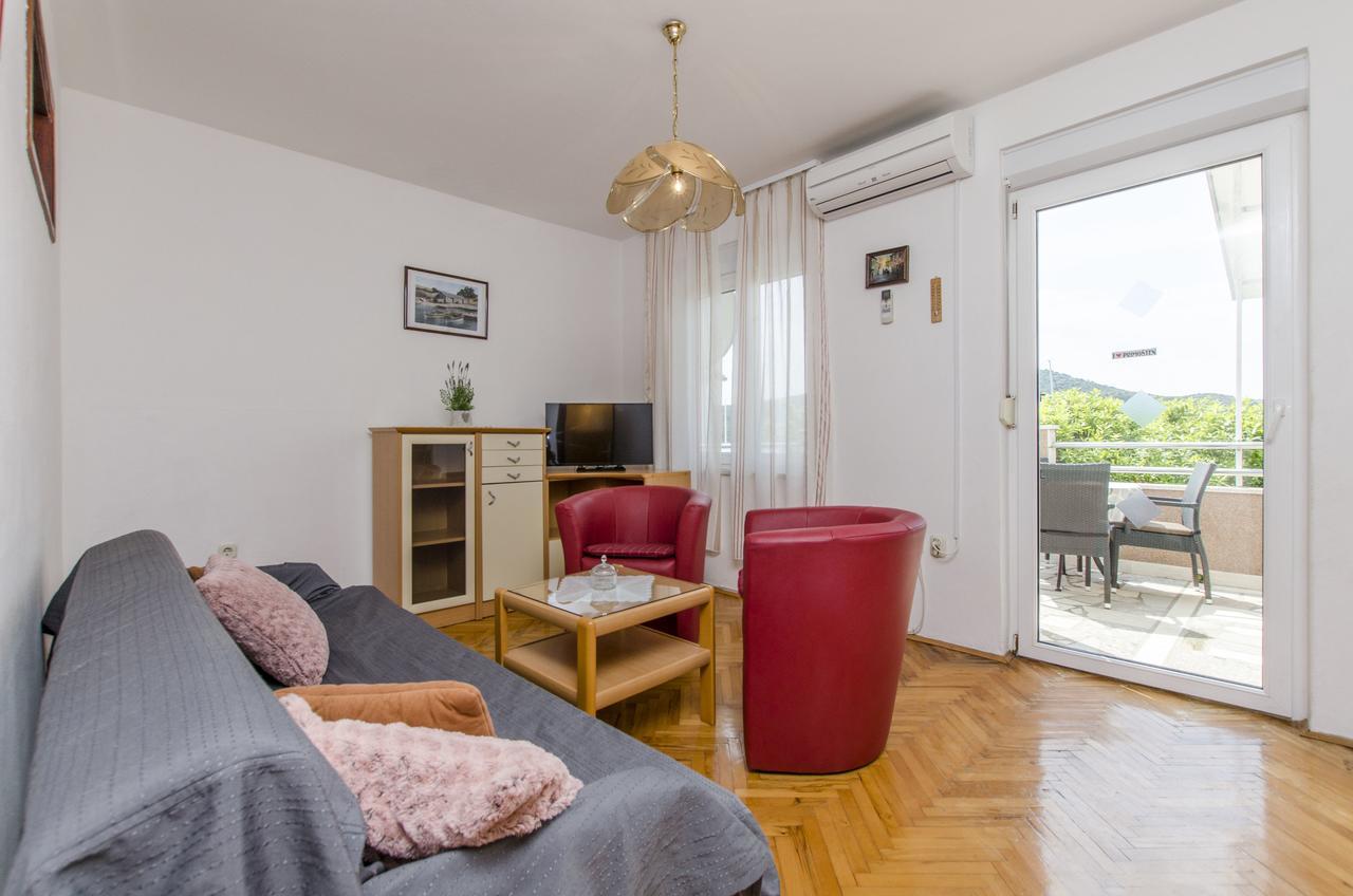 Apartments Danijela Primošten Buitenkant foto